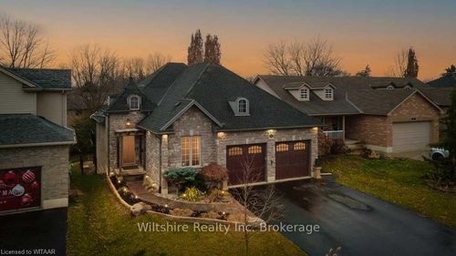 16 Henderson Crt, Ingersoll, ON, N5C0A1 | Card Image