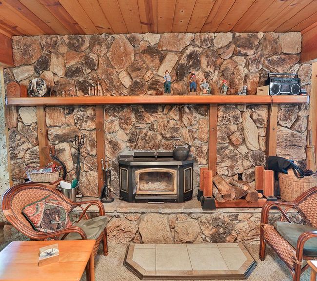 1529 Little Grass Valley Rd, House other with 3 bedrooms, 2 bathrooms and null parking in Strawberry Valley CA | Image 21