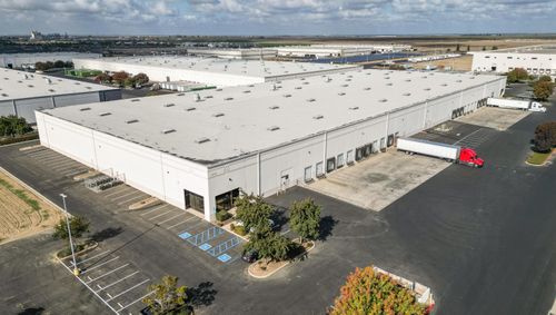 Plaza W Visalia Pkwy, Visalia, CA, 93277 | Card Image