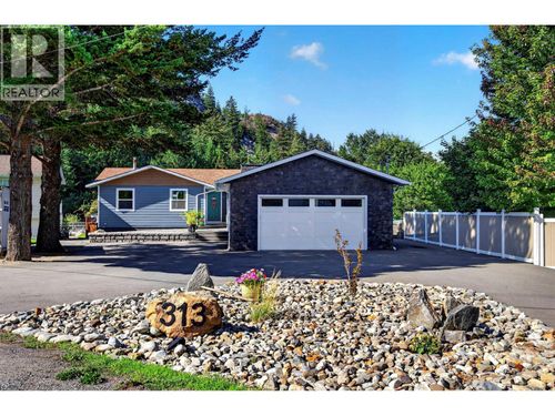 313 Mary Place, Kamloops, BC, V2C4Y5 | Card Image