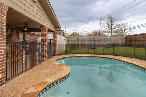 213 Skylark St, Mesquite, TX, 75149-2941 | Card Image