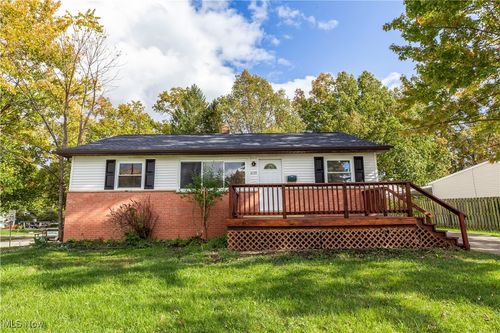 4155 Burton Dr, Stow, OH, 44224-3541 | Card Image