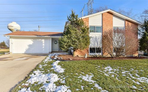 6705 Patton Dr, Woodridge, IL, 60517-1421 | Card Image