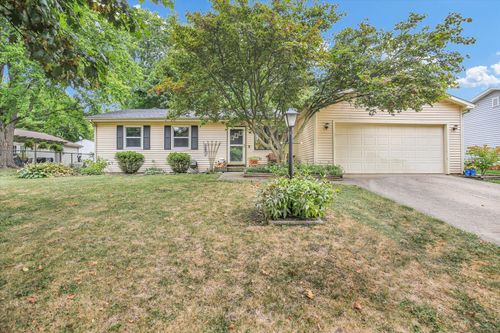 1904 Scottsdale Dr, Champaign, IL, 61821-5730 | Card Image
