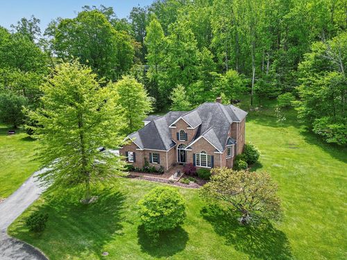 156 Brooke St, Chilhowie, VA, 24319-6006 | Card Image