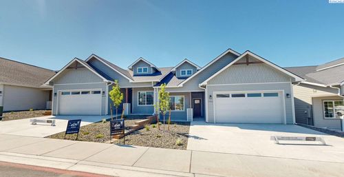 4561 Grove Ct, West Richland, WA, 99353-5612 | Card Image