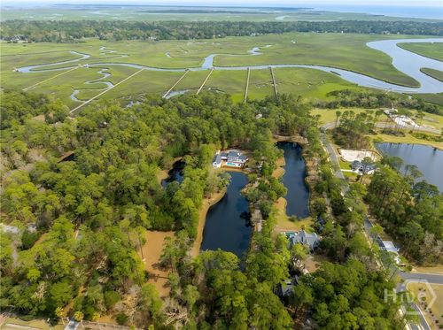 210 Green Island Rd, Savannah, GA, 31411-1204 | Card Image