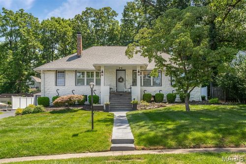 354 Frieda Ave, Saint Louis, MO, 63122-5424 | Card Image