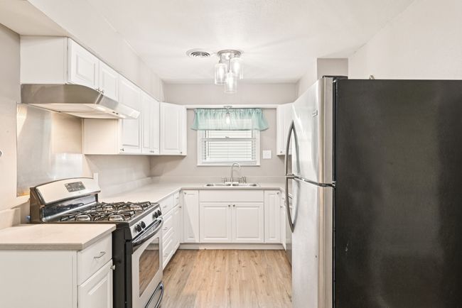213 N 38 Th St, House other with 3 bedrooms, 1 bathrooms and null parking in Corsicana TX | Image 11