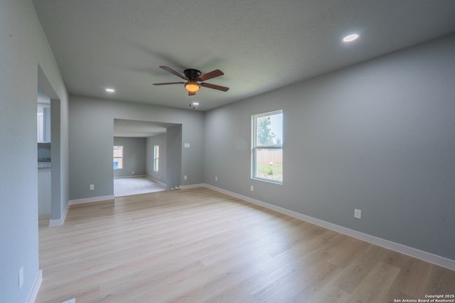 234 Gaiety Ln, House other with 3 bedrooms, 2 bathrooms and null parking in Kirby TX | Image 18