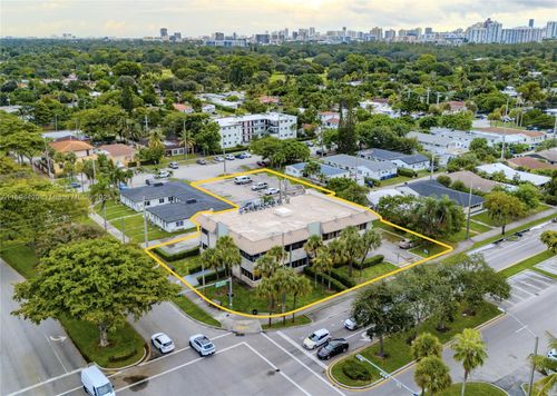 17101 Ne 19th Ave, North Miami Beach, FL, 33162-3159 | Card Image