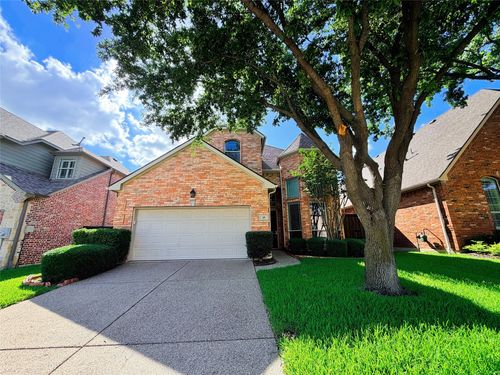 69 Cattail Pond Dr, Frisco, TX, 75034-8584 | Card Image