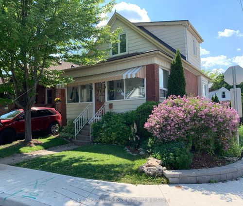 105 Barons Ave N, Hamilton, ON, L8H5A5 | Card Image