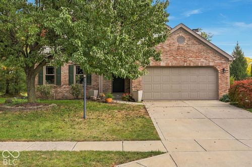 7719 Bancaster Drive, Indianapolis, IN, 46268 | Card Image