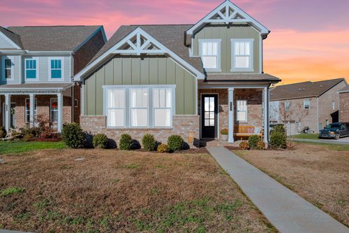 709 Hahn Ct, Lebanon, TN, 37087-3931 | Card Image