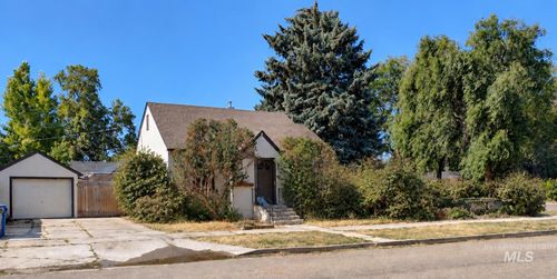 403 E Lincoln Ave, Nampa, ID, 83686-5131 | Card Image