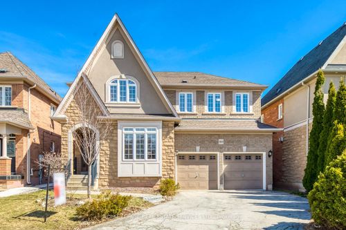 303 Burloak Dr, Oakville, ON, L6L6T6 | Card Image