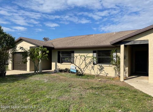 b-830 Angela Ave, Rockledge, FL, 32955-7307 | Card Image