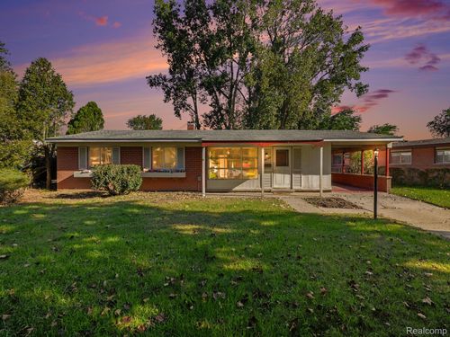 34140 Birchwood St, Westland, MI, 48186-9216 | Card Image