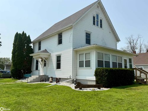 401 W Madison St, Jefferson, IA, 50129-2409 | Card Image