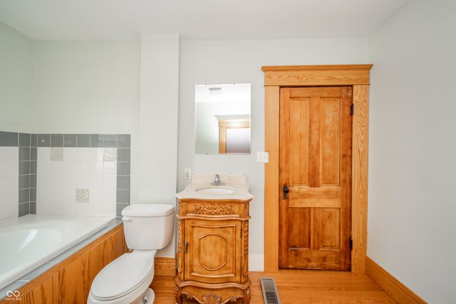 212 S Canal St, House other with 3 bedrooms, 3 bathrooms and null parking in Alexandria IN | Image 17