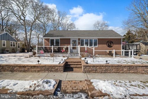 300 Eldredge Ave, CAPE MAY, NJ, 08204-3115 | Card Image