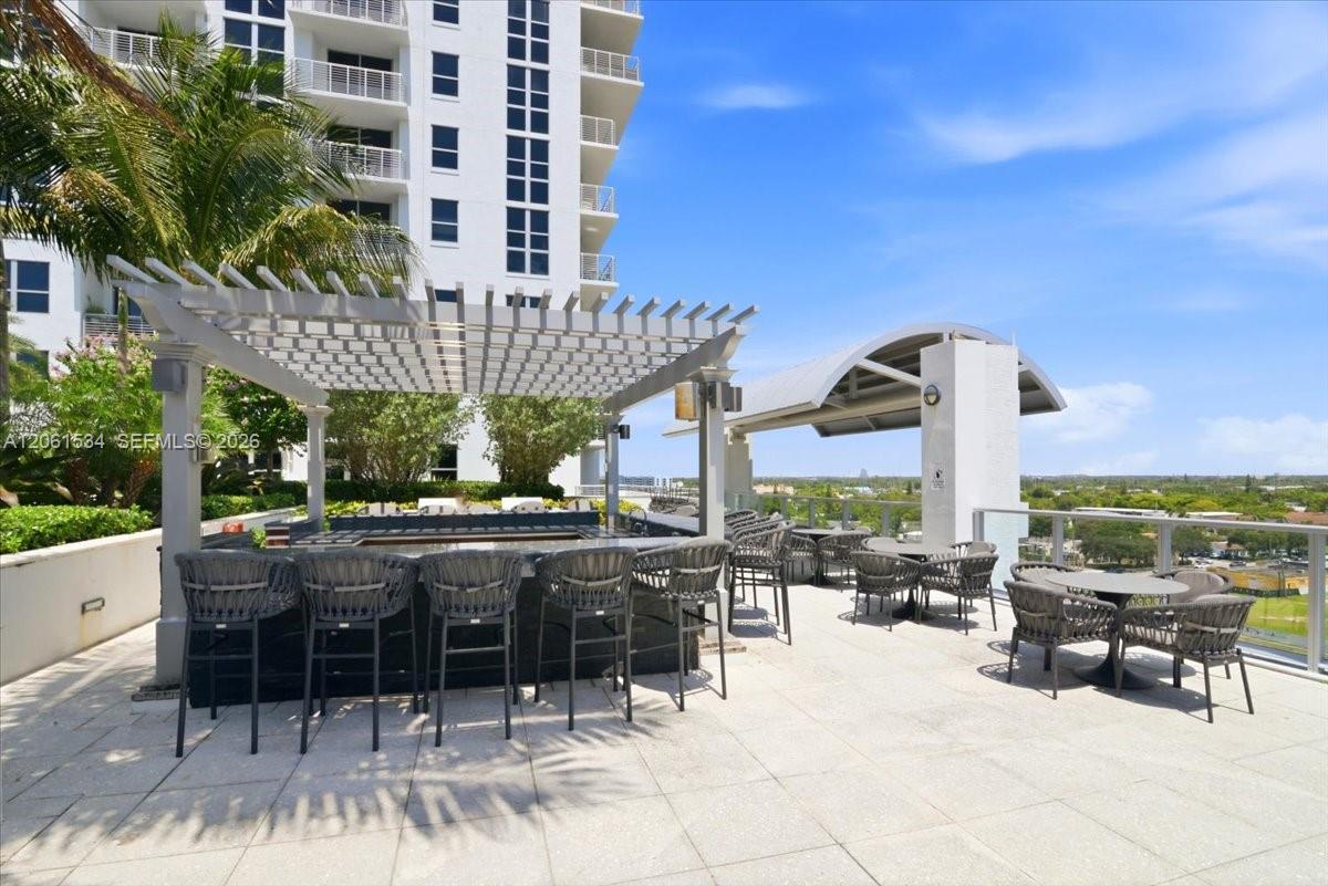 Residential Lease in Hollywood 5