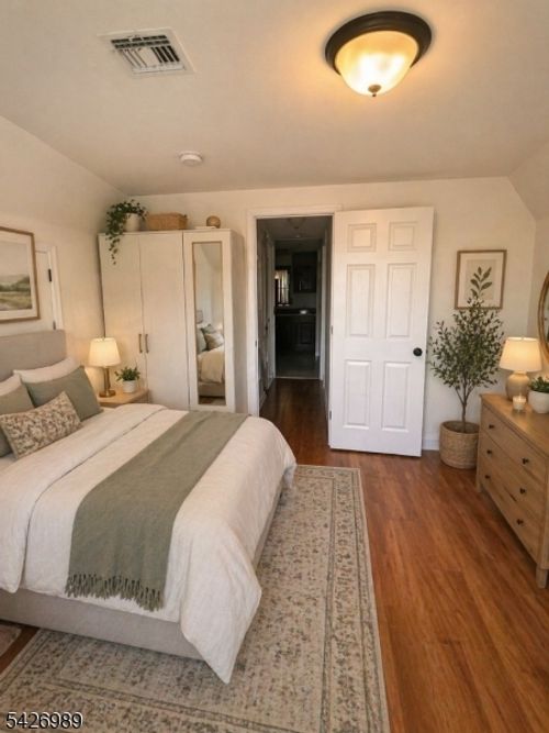 3-245 Littleton Ave, Newark, NJ, 07103-3463 | Card Image