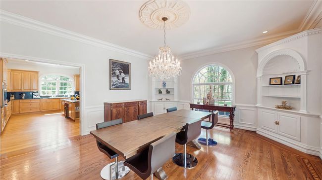 Formal dining room | Image 6