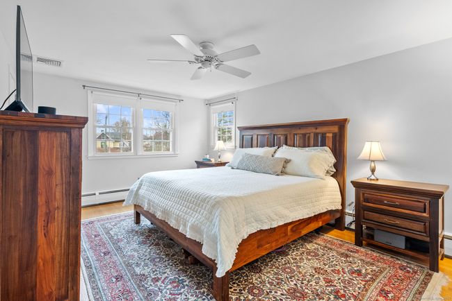 494 Broad St, House other with 4 bedrooms, 3 bathrooms and null parking in Windsor CT | Image 12