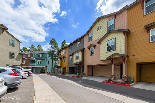 2451 W Pikes Peak Dr, Flagstaff, AZ, 86001-2673 | Card Image