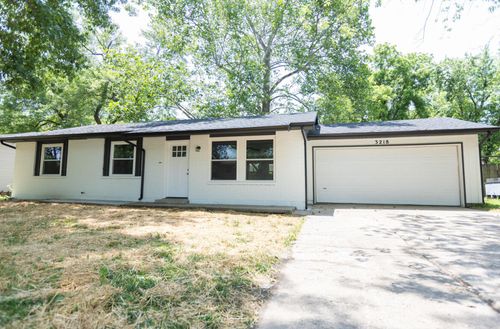 3218 W Countryside Dr, Springfield, MO, 65807-3854 | Card Image