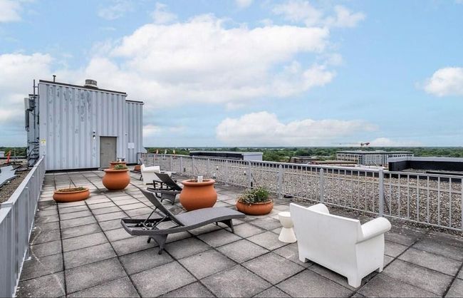 UNIT-524 - 411 S Old Woodward Ave, Condo with 2 bedrooms, 2 bathrooms and null parking in Birmingham MI | Image 29