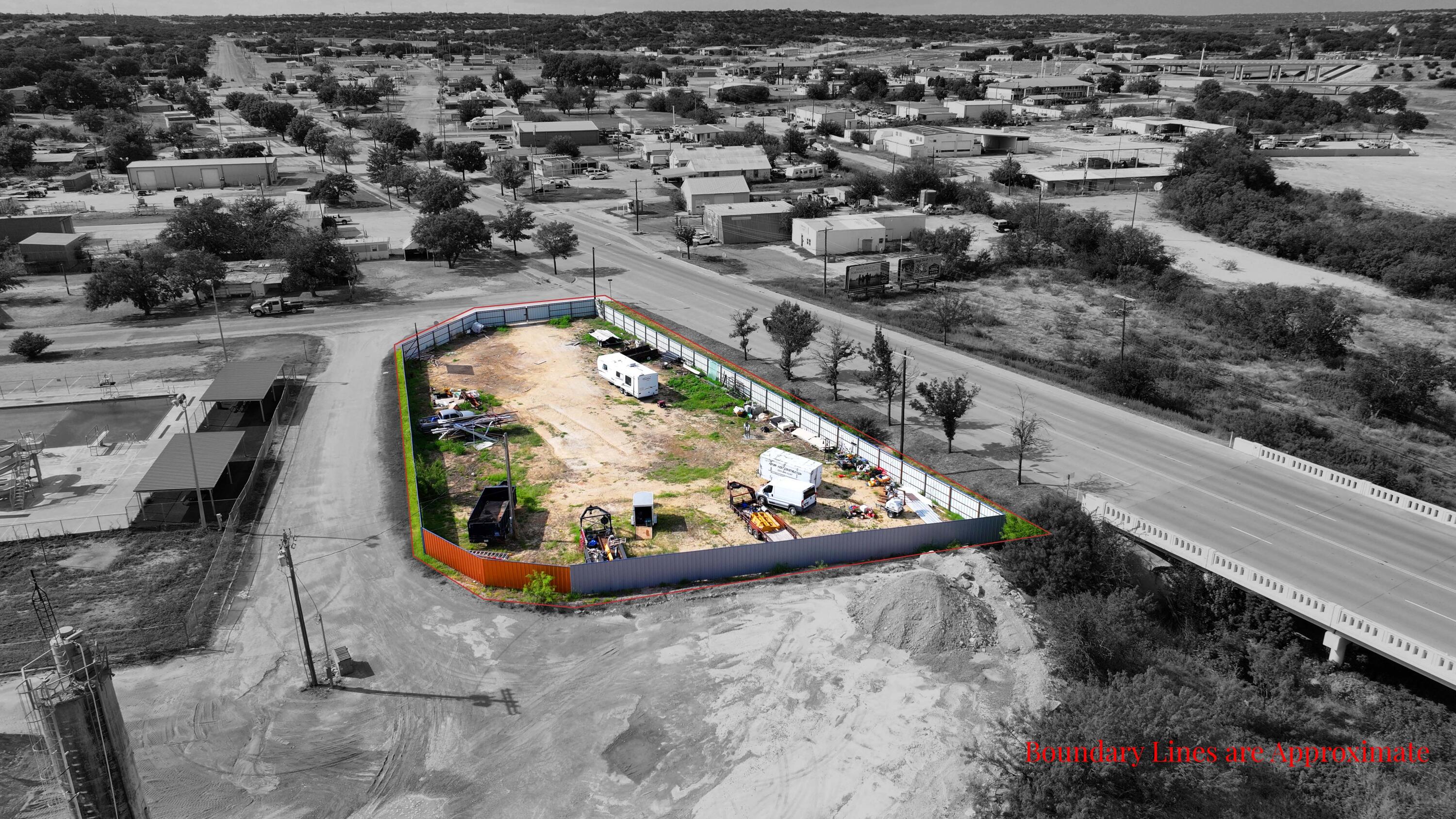 404 Sutton St, Sonora, TX 76950