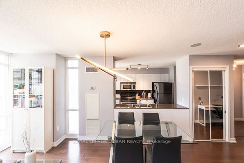 2303-11 Brunel Crt, Toronto, ON, M5V3Y3 | Card Image