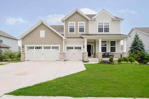 15598 Memorial Way, Fishers, IN, 46037-4614 | Card Image