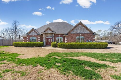 200 Kimberly Ln, Rogers, AR, 72756-7420 | Card Image