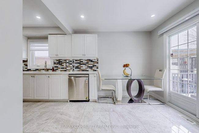 65 Creditstone Rd, House other with 5 bedrooms, 4 bathrooms and 5 parking in Brampton ON | Image 7