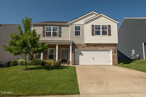 464 Brinkleys Way, Johnson City, TN, 37615-4887 | Card Image