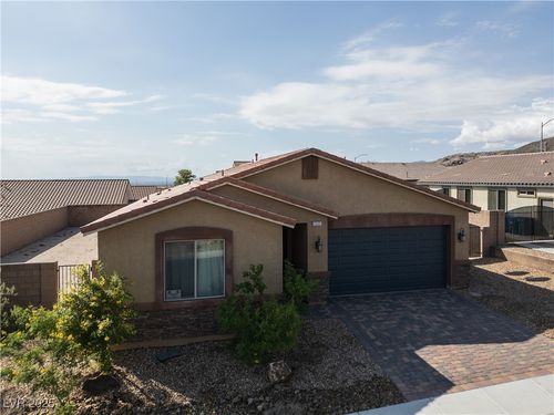 2335 Brookings Harbor Dr, Laughlin, NV, 89029-0004 | Card Image