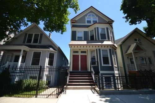 g-3023 N Oakley Ave, Chicago, IL, 60618-8066 | Card Image