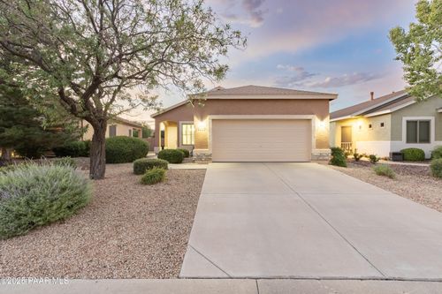 6606 E Sandhurst Dr, Prescott Valley, AZ, 86314-5878 | Card Image