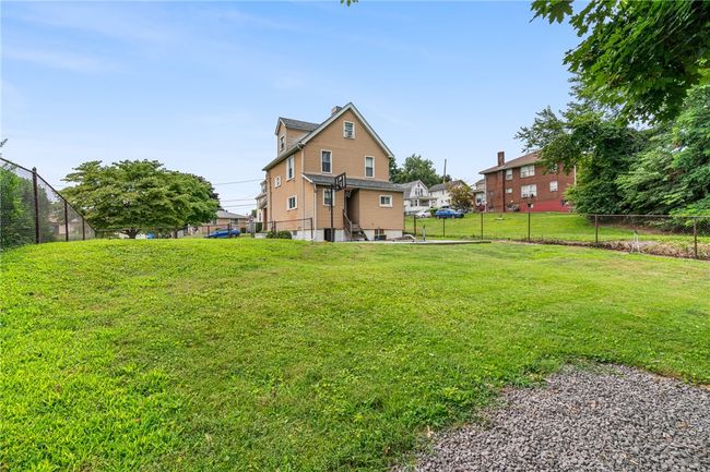 334 Orchard St, House other with 4 bedrooms, 2 bathrooms and null parking in Springdale PA | Image 24