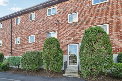 3-34 Westgate Rd, Chestnut Hill, MA, 02467 | Card Image