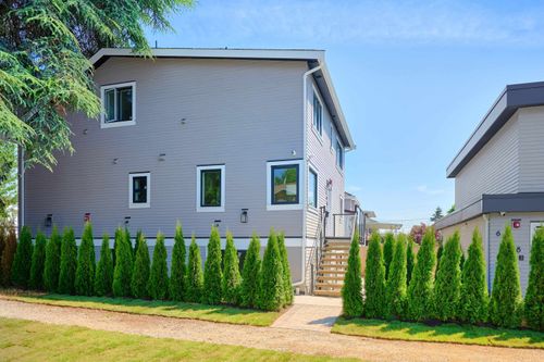 810 E 51st Ave, Vancouver, BC, V5X1E5 | Card Image