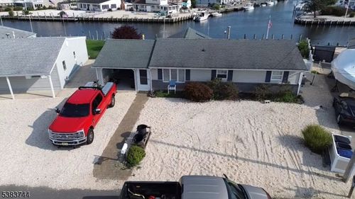 127 Bloomfield Rd, Barnegat, NJ, 08005-2911 | Card Image