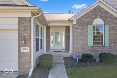 13903 Marble Arch Way, House other with 4 bedrooms, 3 bathrooms and null parking in Fishers IN | Image 2