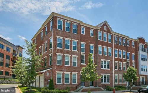 60-3073 Rittenhouse Cir, FAIRFAX, VA, 22031-6207 | Card Image