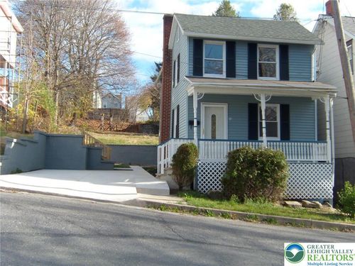 416 Lehigh St, Jim Thorpe, PA, 18229-1408 | Card Image