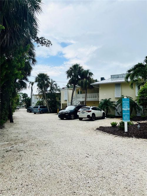 18-5310 Gulf Of Mexico Dr, Longboat Key, FL, 34228-2010 | Card Image